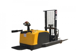 前移式全電動堆高車操作培訓視頻！