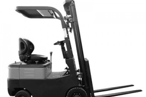 夏秋換季全自動電動叉車如何保養?