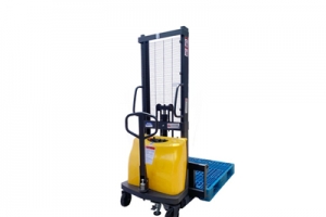 半電動平衡重堆高車的維護(hù)小知識