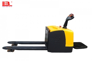 關(guān)于電動(dòng)液壓搬運(yùn)車的功能和適用場景介紹