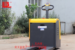 全電動托盤搬運車使用的托盤有哪些規(guī)格？