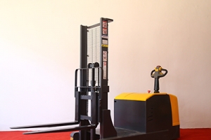 為什么要給電動叉車做保養(yǎng)？