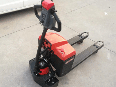 新牛盾叉車電動搬運車怎么樣？自然是極好的