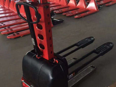 新牛盾自體登高車