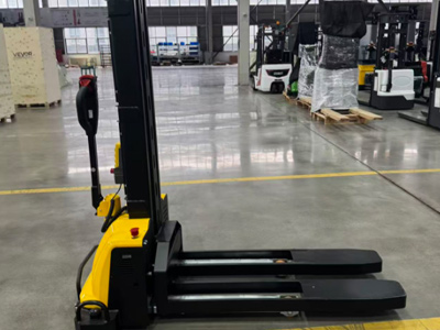 雨天/油污地面作業(yè) 全電動自體登高車還能好用嗎？