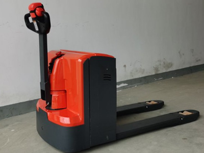 步行式電動搬運車