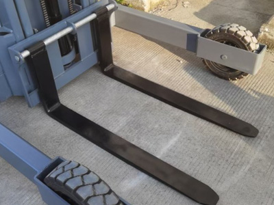 電動堆高車橡膠輪