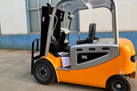 全電動三向叉車