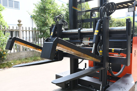 長物料搬運首選！全電動四向叉車適用場景解析