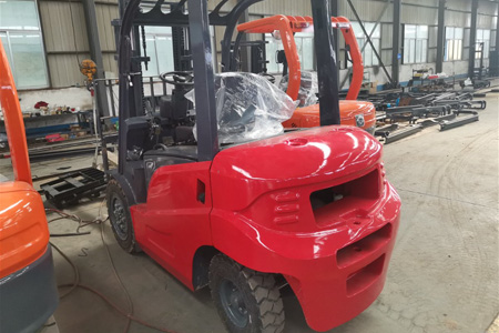 廣交會新牛盾叉車