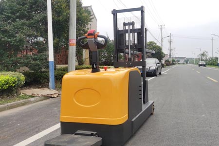 2026站駕式平衡重堆高車排行榜 實力廠家直供