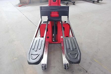 便攜式小型堆高車