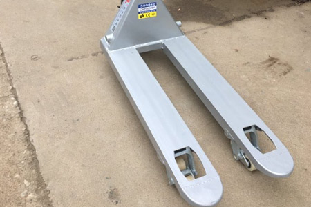 新牛盾手動搬運車