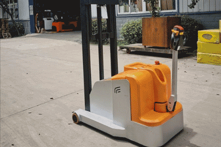 窄巷平衡重堆高車