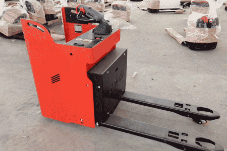 座駕式電動托盤搬運車 平地爬坡兩用搬運設備