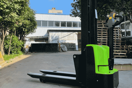 新牛盾步行式電動堆高車 源頭工廠品質可靠